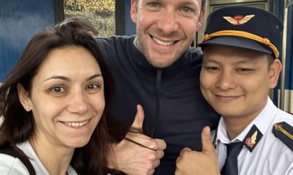 Khách ngoại quốc gửi thư cảm ơn nhân viên đường sắt