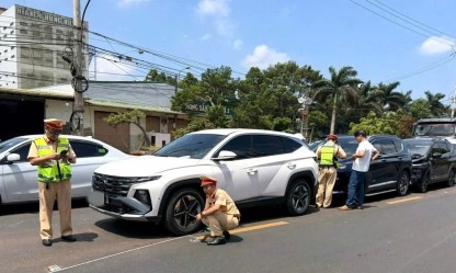 Đắk Lắk phát hiện và xử lý gần 1.900 trường hợp vi phạm giao thông trong dịp Lễ