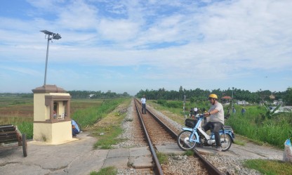 Quảng Ngãi: Xóa lối đi tự mở, siết chặt an toàn đường sắt