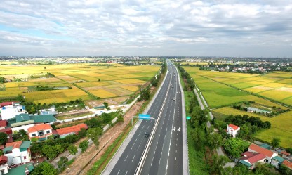 Huy động tối đa nguồn lực phát triển hệ thống đường bộ cao tốc