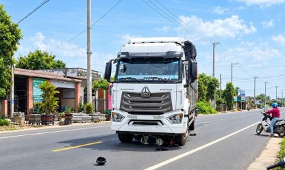 Đắk Lắk: Xác định nguyên nhân ban đầu vụ xe tải va chạm xe đạp điện