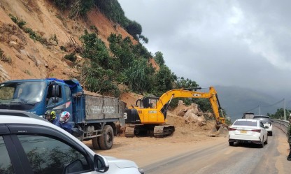 Chủ động ứng phó mưa lớn, sẵn sàng đảm bảo giao thông