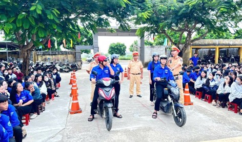 Quảng Ngãi triển khai chiến dịch đào tạo kỹ năng lái xe an toàn
