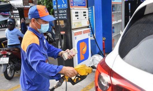 Đề xuất giảm thuế nhập khẩu xăng, dầu về 0%