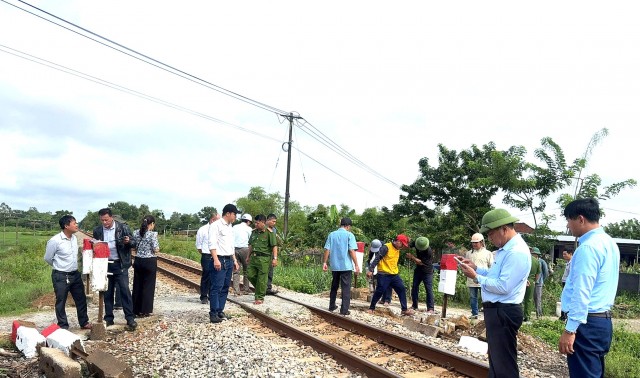 Đà Nẵng đóng lối đi tự mở qua đường sắt sau vụ tai nạn chết người