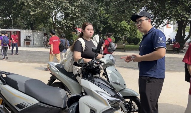 Sinh viên sẵn sàng chuyển đổi xe máy điện, hiện thực hóa giao thông xanh