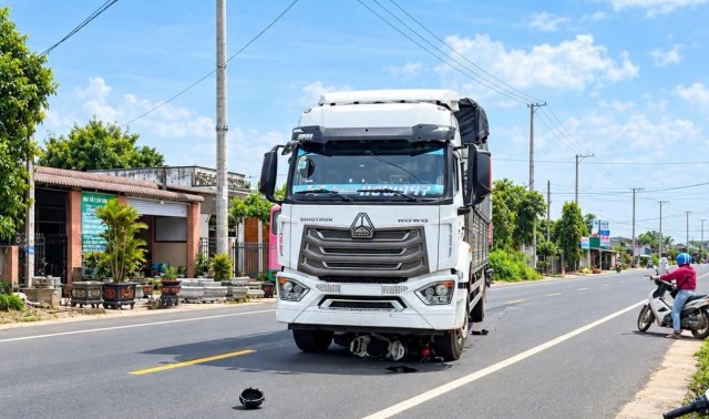 Đắk Lắk: Xác định nguyên nhân ban đầu vụ xe tải va chạm xe đạp điện