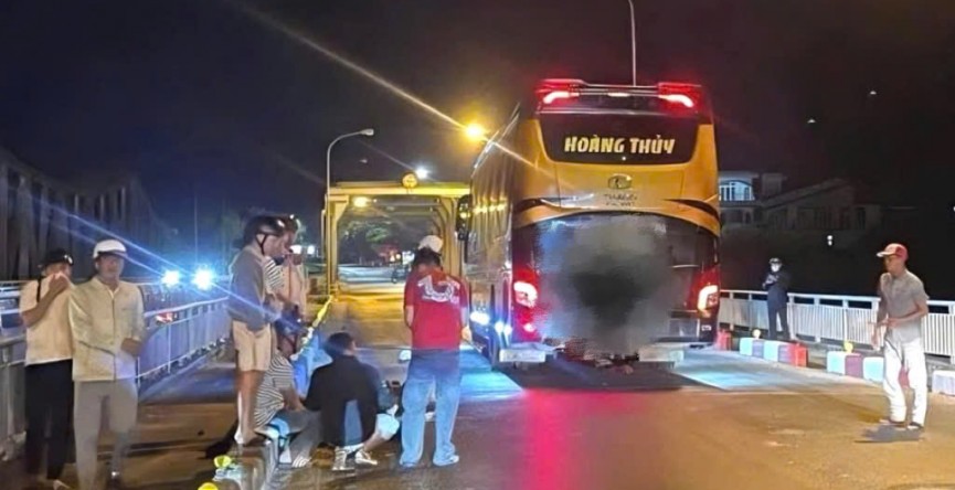 Đắk Lắk: Va chạm ô tô khách trên đường Hồ Chí Minh khiến một người đi xe máy tử vong tại chỗ