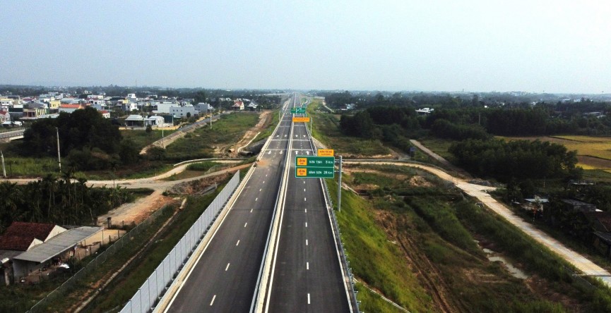 Chủ động khai thác an toàn các tuyến cao tốc qua miền Trung