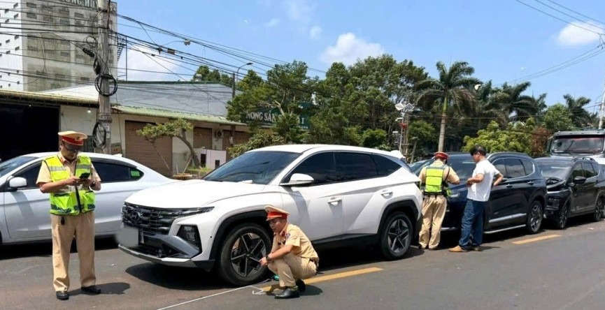 Đắk Lắk phát hiện và xử lý gần 1.900 trường hợp vi phạm giao thông trong dịp Lễ