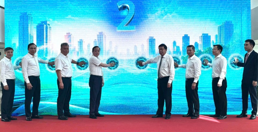 Hà Nội vận hành hệ thống vé điện tử liên thông cho giao thông công cộng