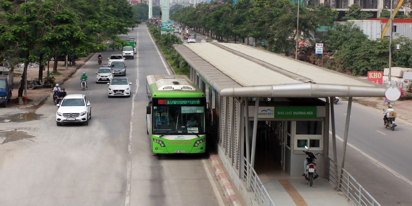 Hà Nội: Tuyến buýt nhanh BRT 01 vận chuyển hành khách đứng đầu Transerco