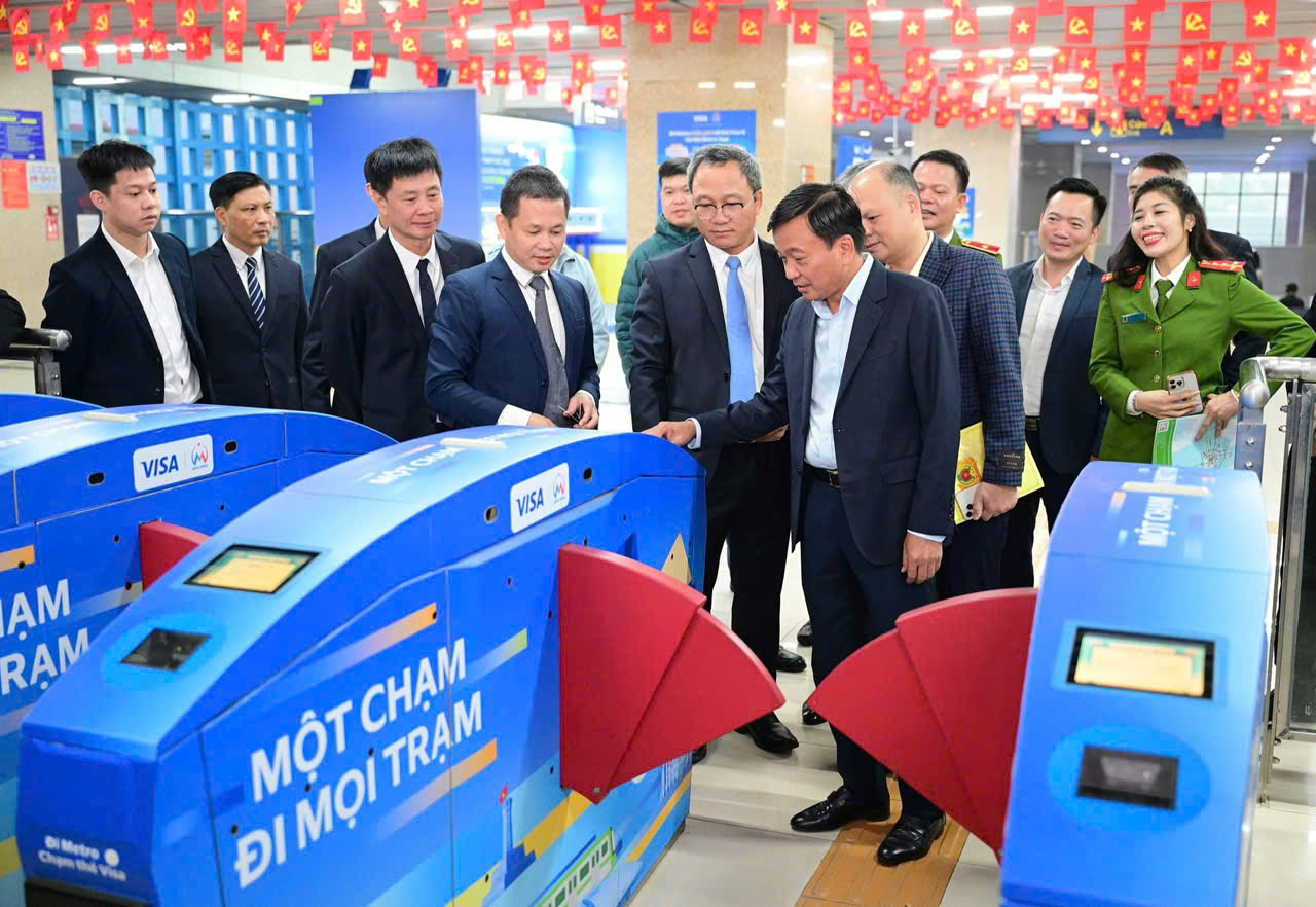 Đường sắt đô thị góp phần giảm ùn tắc giao thông Hà Nội