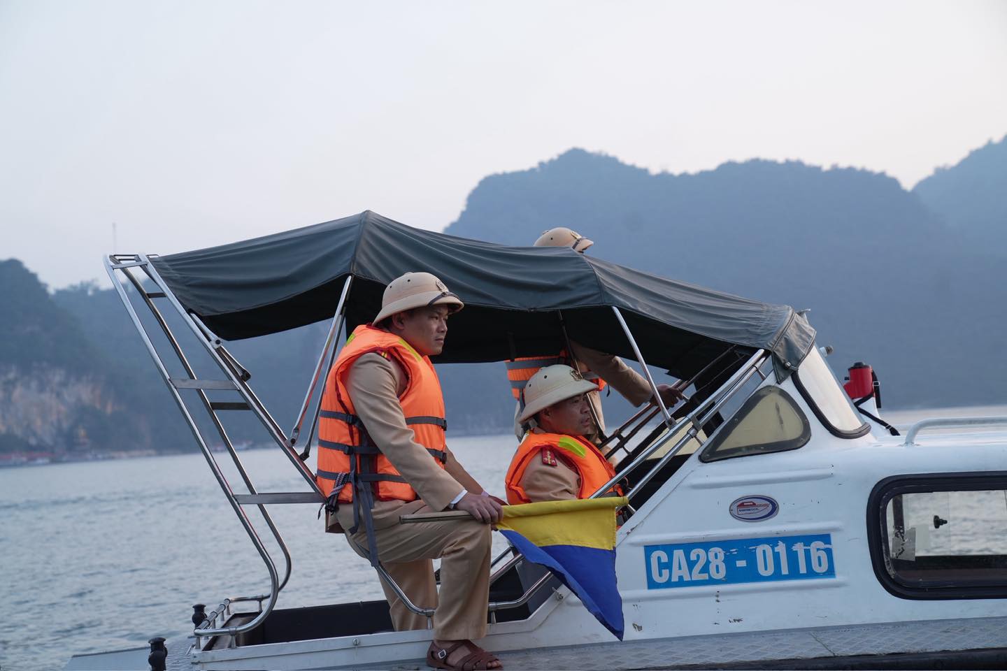 Đảm bảo ATGT đường thủy mùa lễ hội: Phú Thọ xử phạt 19 trường hợp vi phạm trên tuyến lòng hồ sông Đà