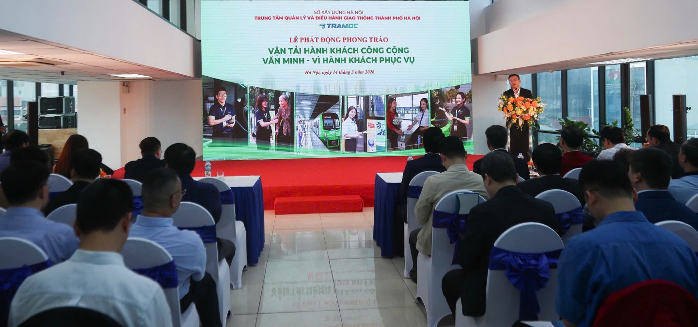 Hà Nội: Phát động phong trào vận tải hành khách công cộng văn minh 