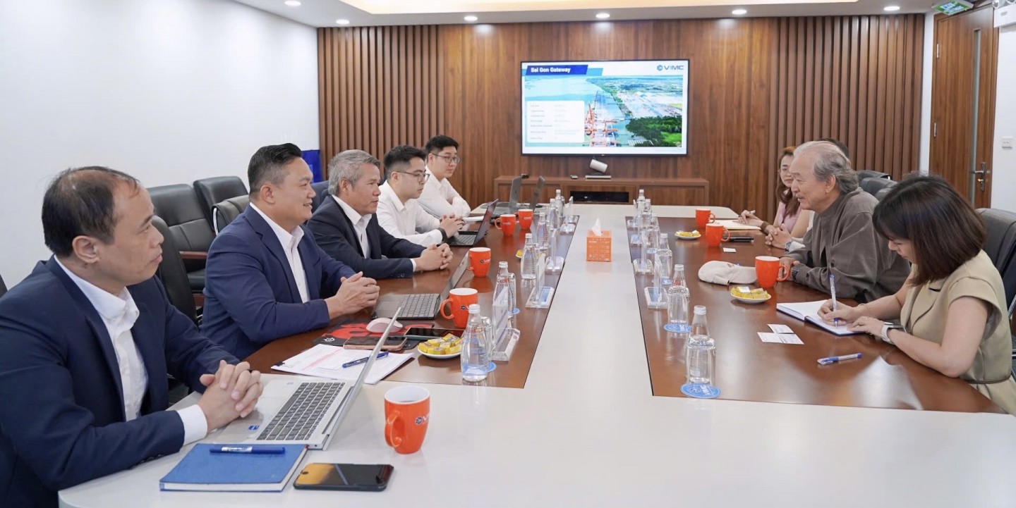 Hợp tác giữa VIMC và YCH về phát triển chuỗi logistics toàn diện