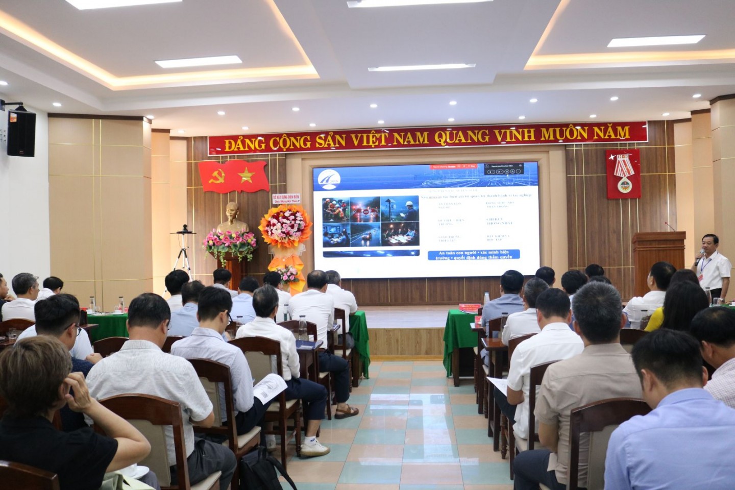 Ngành Đường bộ đẩy mạnh ứng dụng công nghệ, chủ động phòng ngừa rủi ro thiên tai